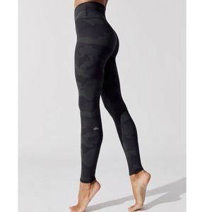 Vapor Camo High Waist Leggings